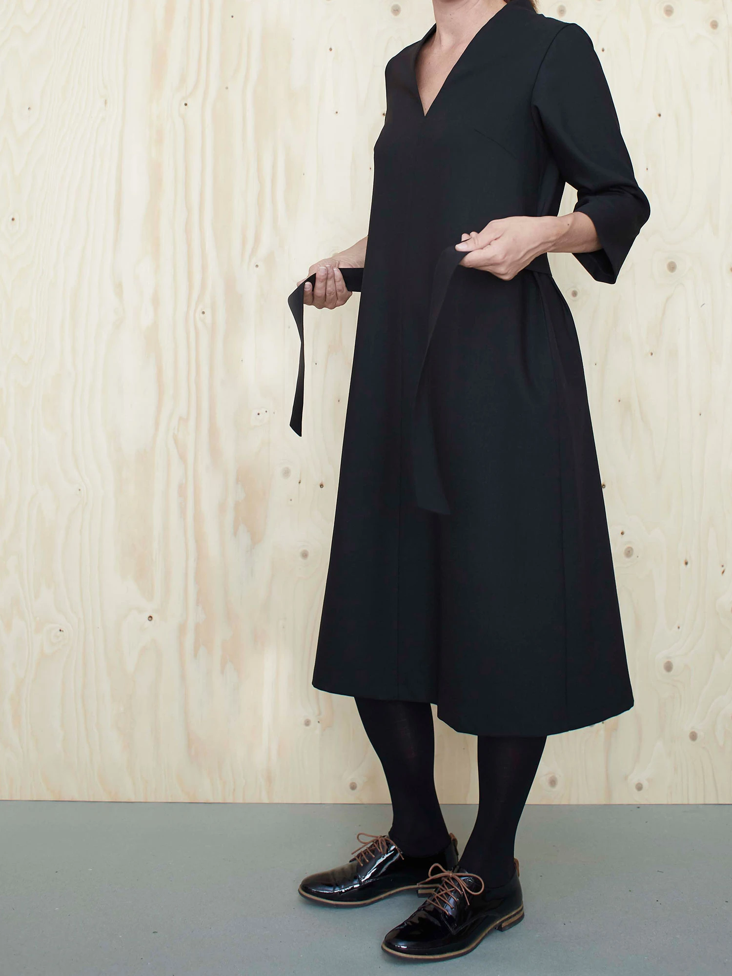 The Assembly Line - V-Neck Dress Pattern (Sizes XS-XXL) 8 The Assembly Line - V-Neck Dress Pattern (Sizes XS-XXL) - Image 6