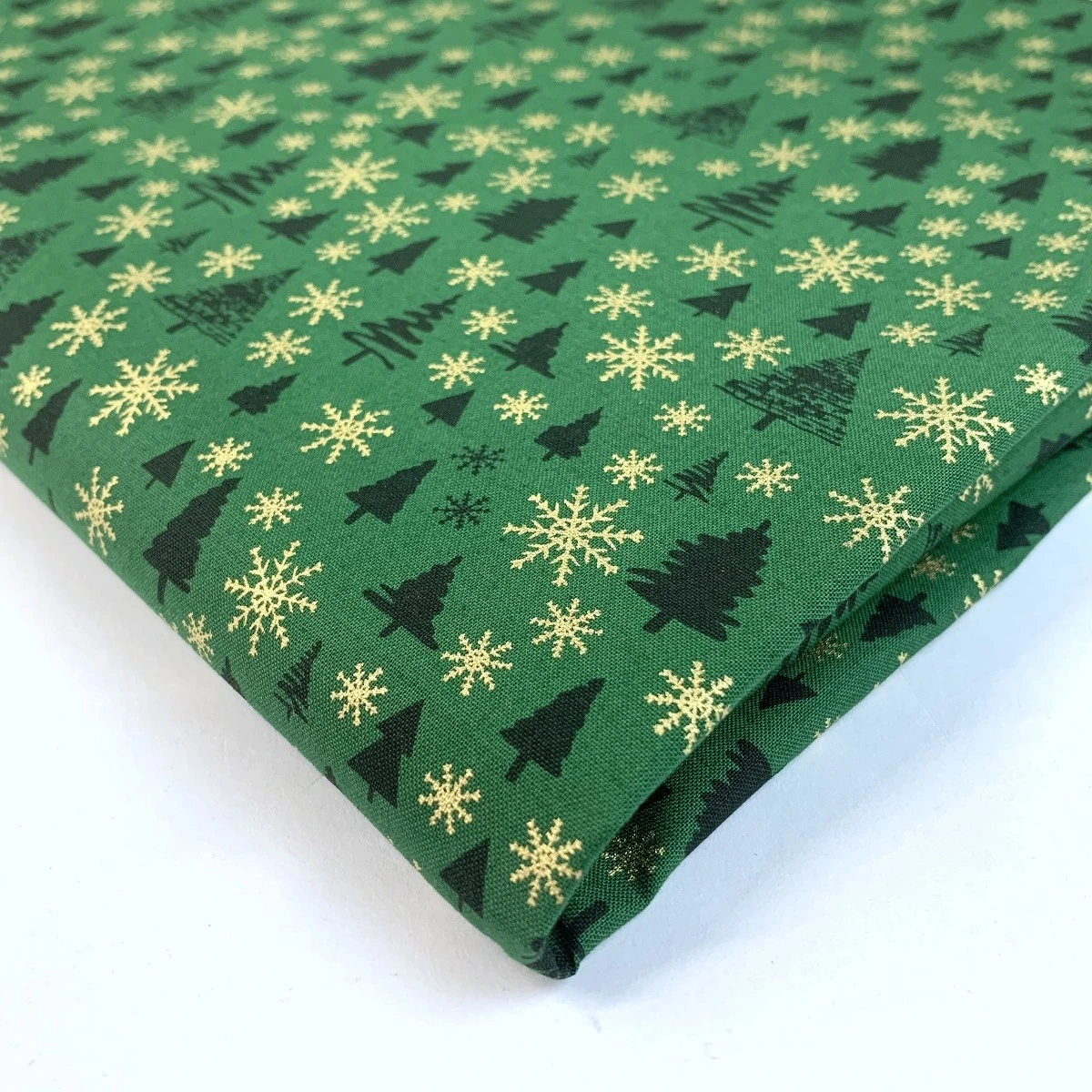 Christmas Cotton - Winter Forest - Green 3 Christmas Cotton - Winter Forest - Green