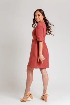 Megan Nielsen - Darling Ranges Dress Pattern (Sizes 0-20) 27 Megan Nielsen - Darling Ranges Dress Pattern (Sizes 0-20) -Croft Mill Store darling ranges dress pattern by megan neilson model 3 gallery