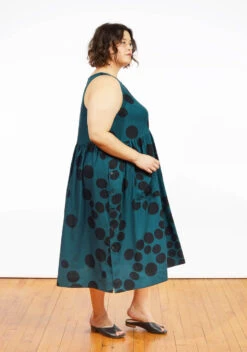 Grainline Studio - Austin Dress Pattern (Sizes 14-32) 18 Grainline Studio - Austin Dress Pattern (Sizes 14-32) -Croft Mill Store grainline studio austin dress pattern 14 32 3