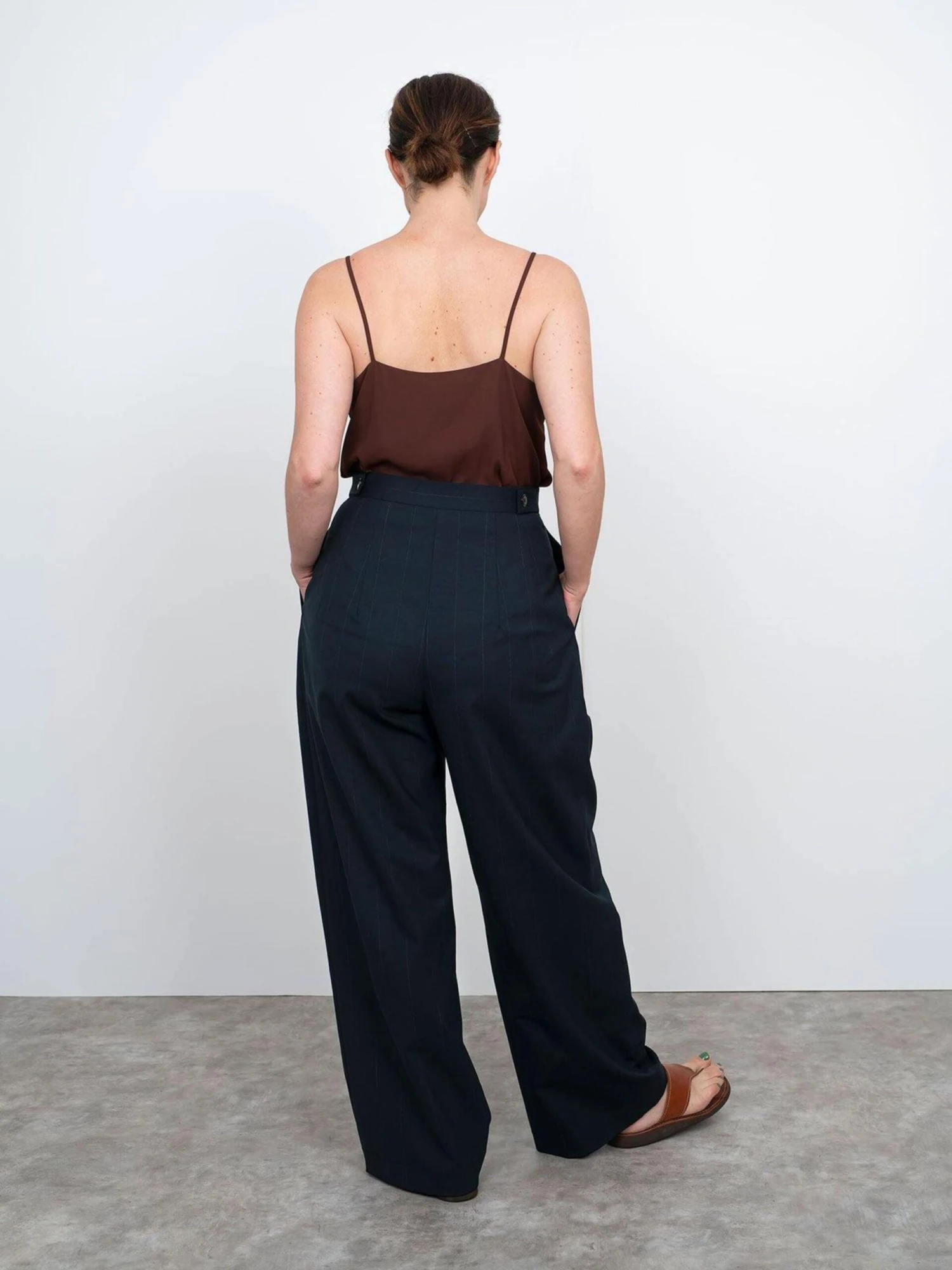 The Assembly Line - High-Waisted Trousers Pattern (XS-3XL) 7 The Assembly Line - High-Waisted Trousers Pattern (XS-3XL) - Image 5