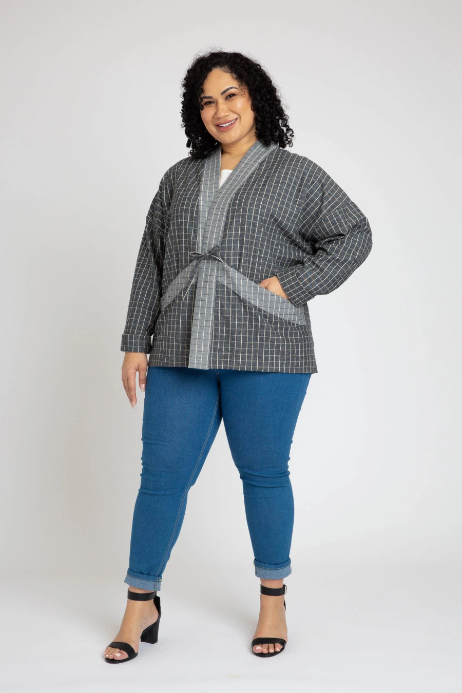 Megan Nielsen - Hovea Curve Jacket & Coat Pattern (Sizes 14-34) 5 Megan Nielsen - Hovea Curve Jacket & Coat Pattern (Sizes 14-34) - Image 3