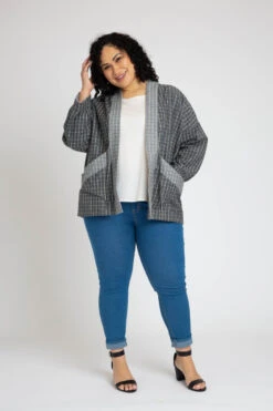 Megan Nielsen - Hovea Curve Jacket & Coat Pattern (Sizes 14-34) 14 Megan Nielsen - Hovea Curve Jacket & Coat Pattern (Sizes 14-34) -Croft Mill Store hovea curve jacket and coat pattern by megan nielsen 2