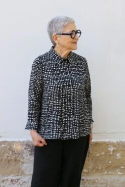 Tessuti - Ines Shirt Sewing Pattern (AUS 16-22) 28 Tessuti - Ines Shirt Sewing Pattern (AUS 16-22) -Croft Mill Store ines shirt pattern tessuti 6 gallery