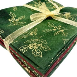 JL - Christmas Fat Quarter - Golden Holly