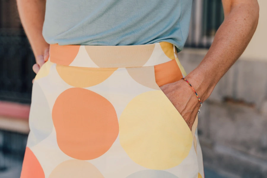 Liesl + Co - Garibaldi A Line Skirt Sewing Pattern (Sizes: 0-20) 6 Liesl + Co - Garibaldi A Line Skirt Sewing Pattern (Sizes: 0-20) - Image 4