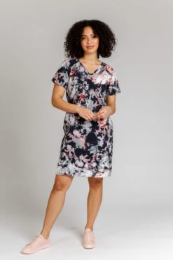 Megan Nielsen - River Dress & Top Pattern (Sizes 0-20) 25 Megan Nielsen - River Dress & Top Pattern (Sizes 0-20) -Croft Mill Store megan nielsen river dress and top pattern 1