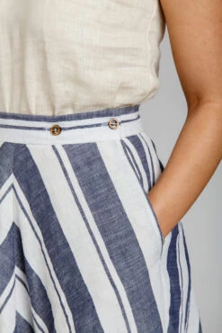 Megan Nielsen - Wattle Skirt Pattern (Sizes 0-20) 28 Megan Nielsen - Wattle Skirt Pattern (Sizes 0-20) -Croft Mill Store megan nielsen wattle skirt pattern sizes 0 20 2 gallery