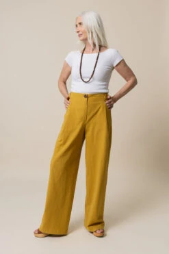 Closet Core Patterns - Mitchell Trousers Pattern (Sizes 0-20) -Croft Mill Store mitchell trousers by closet core patterns 1