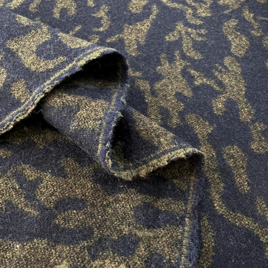 Hide Out - Olive 3 Hide Out - Olive