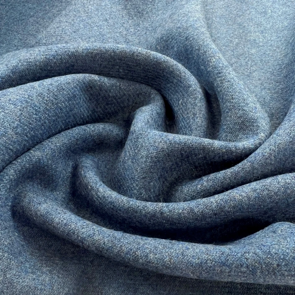 Merino Lambswool - Ocean 4 Merino Lambswool - Ocean - Image 2