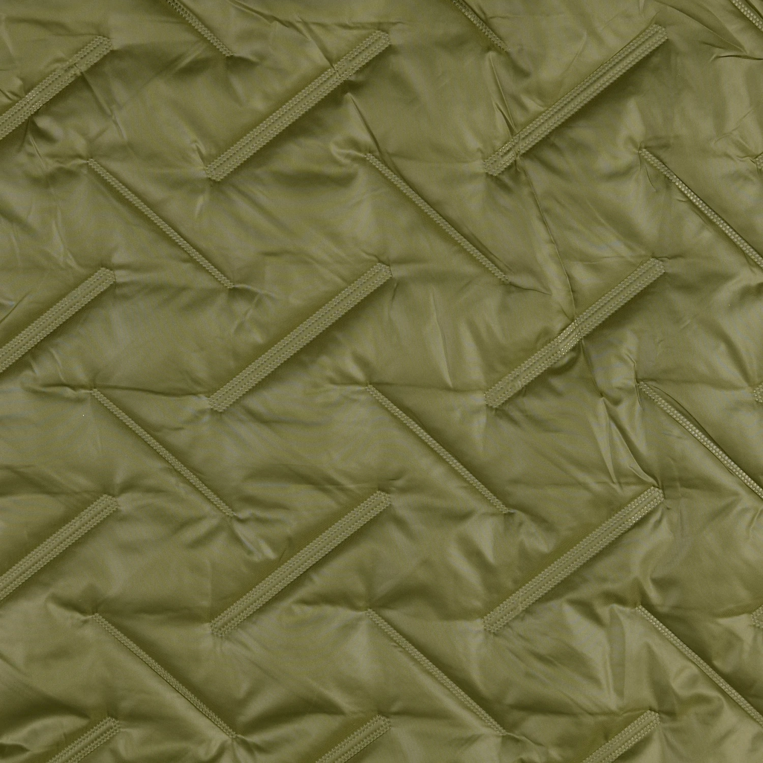Grate Quilt - Olive 5 Grate Quilt - Olive - Image 3