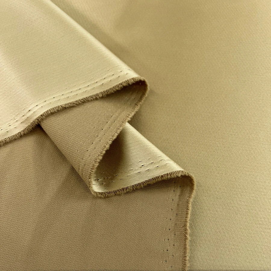 Liquid - Gold 4 Liquid - Gold - Image 2