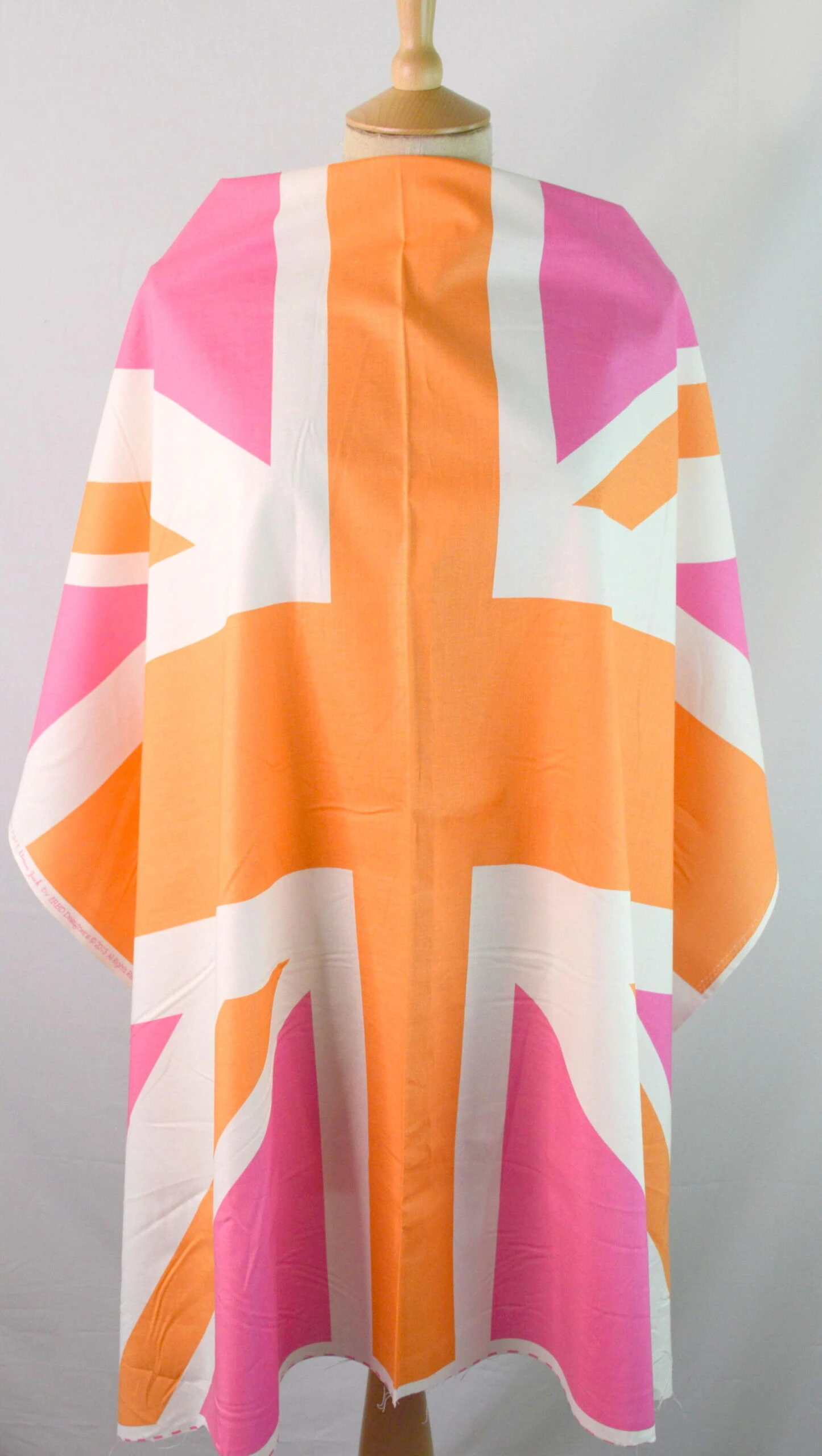 Riley Blake - Union Jack Flag - Pink, Orange & White 5 Riley Blake - Union Jack Flag - Pink, Orange & White - Image 3
