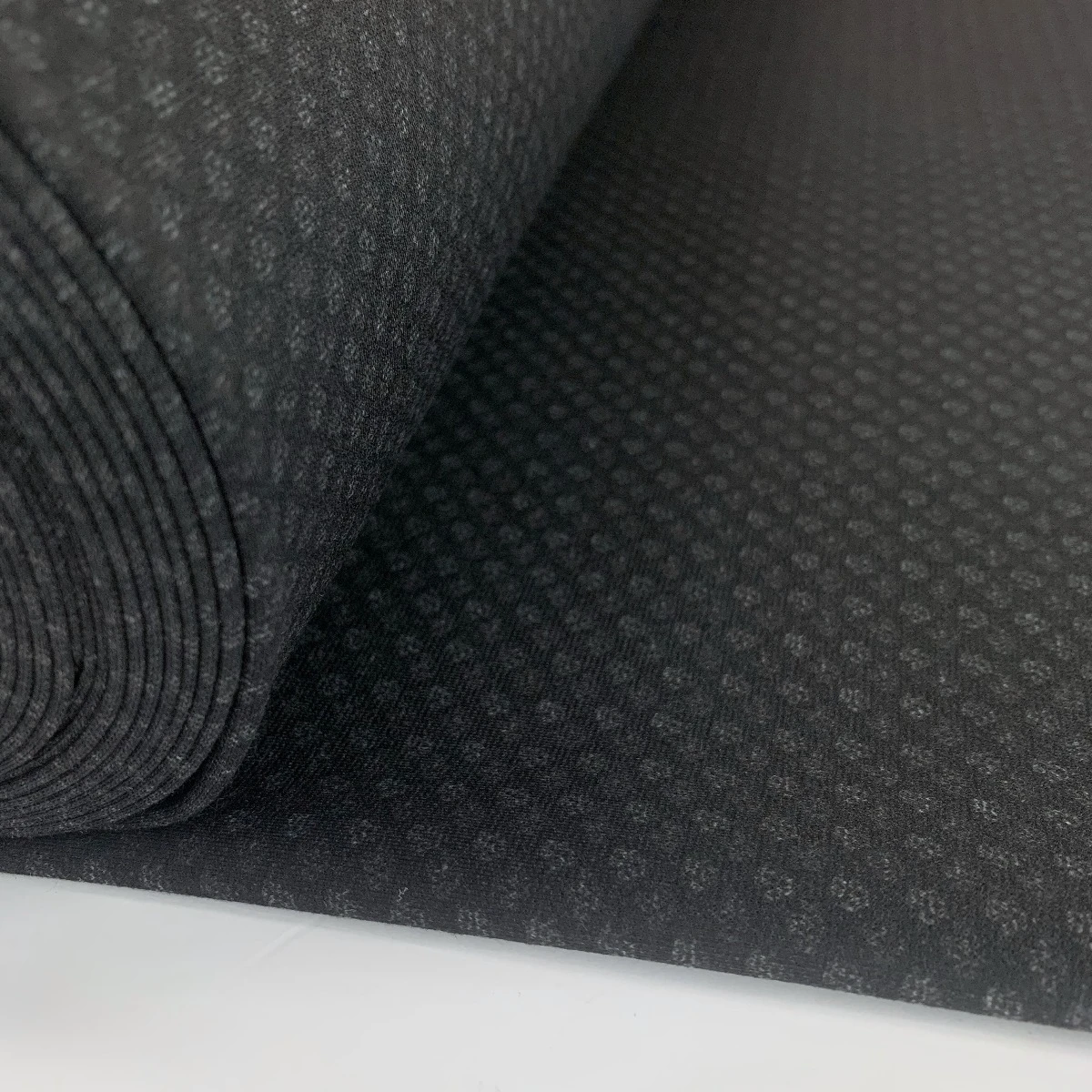 Premium Ponte - Spotty 4 Premium Ponte - Spotty - Image 2