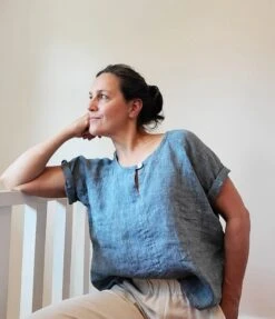 Sew House Seven - Remy Raglan Top Pattern (Sizes 00-20) 21 Sew House Seven - Remy Raglan Top Pattern (Sizes 00-20) -Croft Mill Store the remy raglan top pattern by sew house model 4