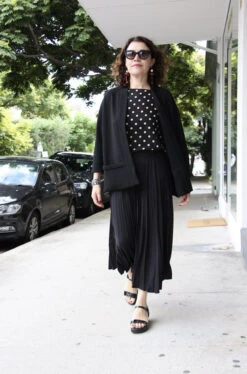 Tessuti - Tokyo Jacket Sewing Pattern (Sizes 16-22) 23 Tessuti - Tokyo Jacket Sewing Pattern (Sizes 16-22) -Croft Mill Store tokyo jacket pattern tessuti 8