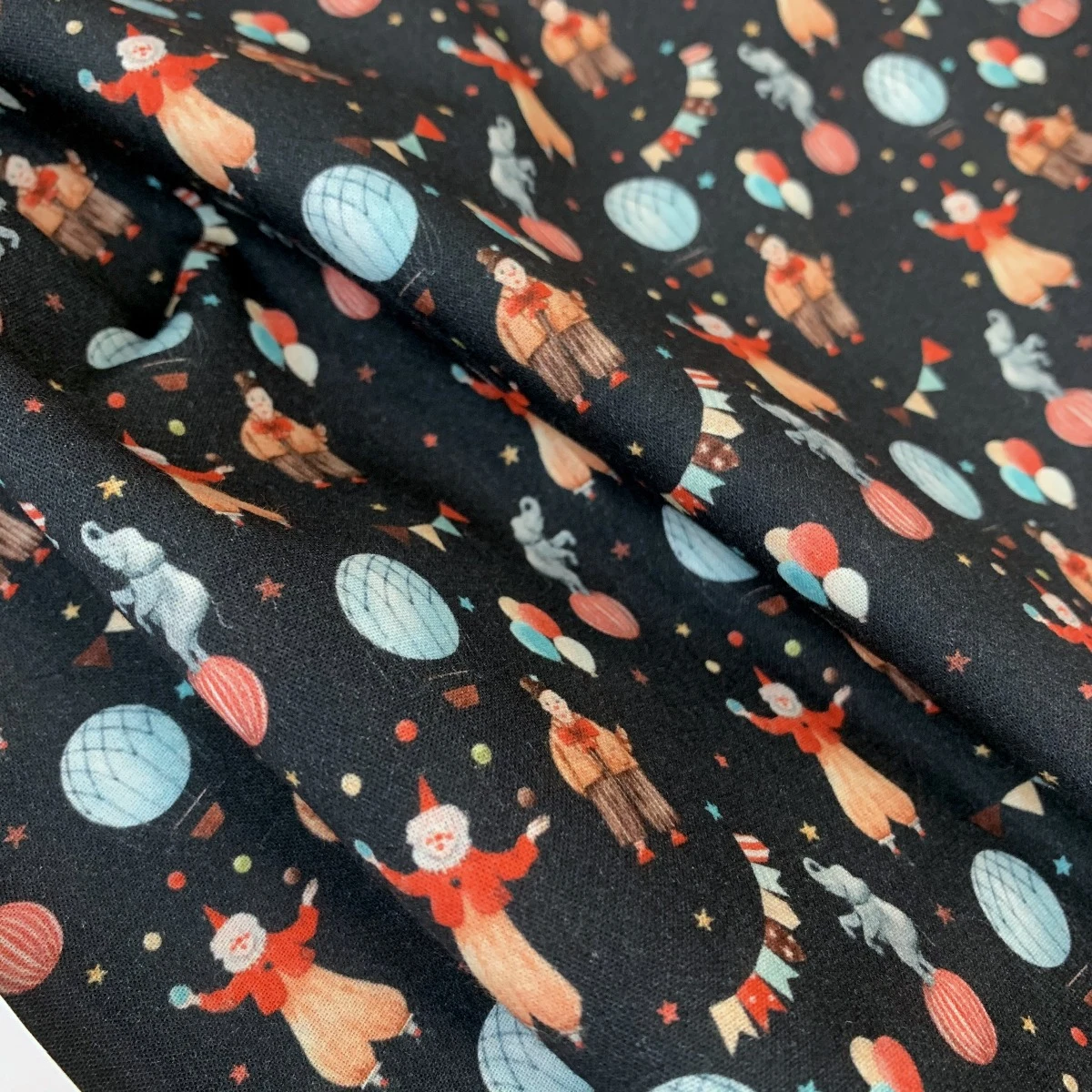 Cotton - Circus 3 Cotton - Circus