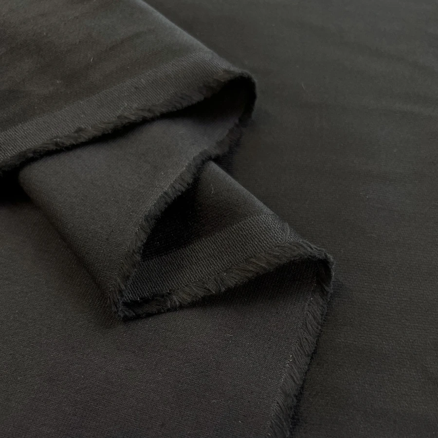 Velveteen - Black 3 Velveteen - Black