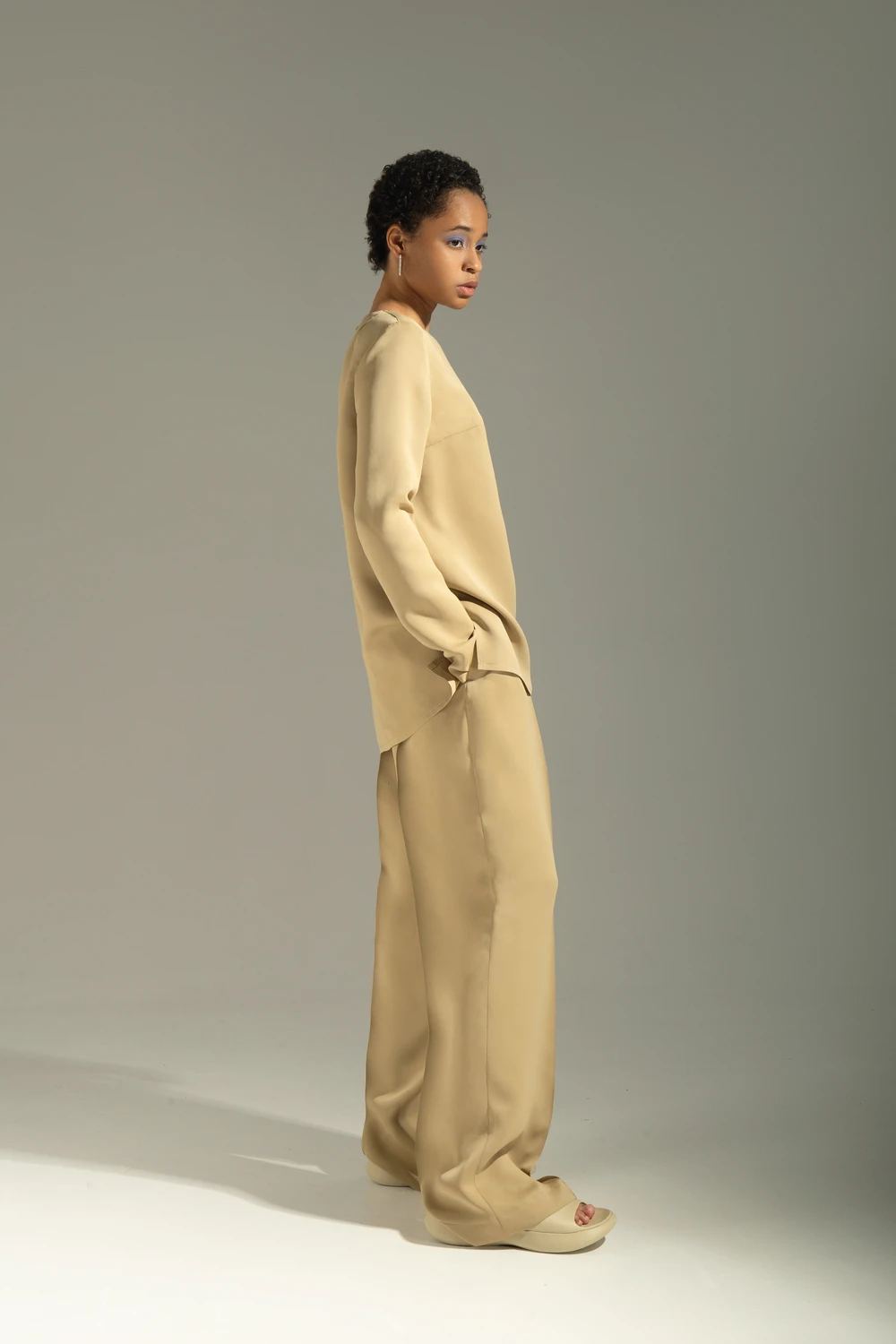 Vikisews - Demi Blouse Sewing Pattern (UK 6-24) 9 Vikisews - Demi Blouse Sewing Pattern (UK 6-24) - Image 7