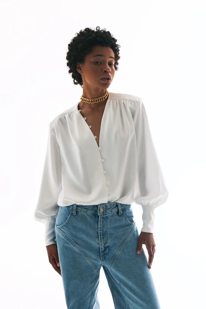 Vikisews - Edwige Blouse Sewing Pattern (UK 6-24) 7 Vikisews - Edwige Blouse Sewing Pattern (UK 6-24) - Image 5