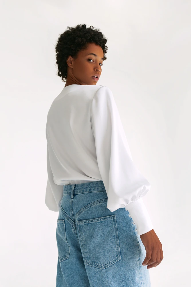 Vikisews - Edwige Blouse Sewing Pattern (UK 6-24) 10 Vikisews - Edwige Blouse Sewing Pattern (UK 6-24) - Image 8