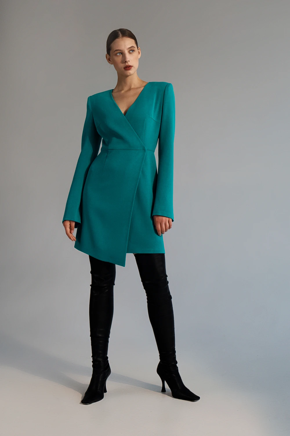 Vikisews - Emily Dress Sewing Pattern (UK 6-24) 9 Vikisews - Emily Dress Sewing Pattern (UK 6-24) - Image 7