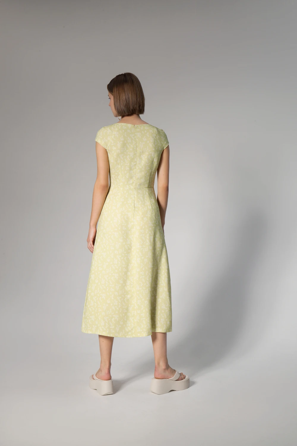 Vikisews - Leonie Dress Sewing Pattern (UK 6-24) 8 Vikisews - Leonie Dress Sewing Pattern (UK 6-24) - Image 6