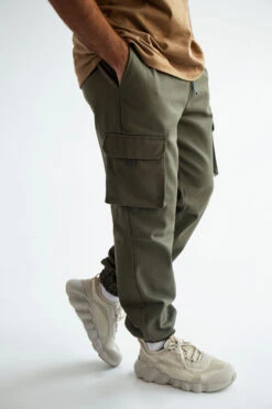 Vikisews - Men’s James Pants Sewing Pattern (UK 28-44) 14 Vikisews - Men’s James Pants Sewing Pattern (UK 28-44) -Croft Mill Store vikisews men s james pants sewing pattern 2